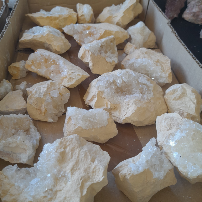Calciet Clusters – Marokko – ca. 1 kg (meerdere stukjes)