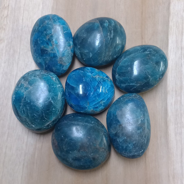 Blauwe apatiet handstenen per 500 gram