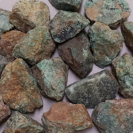 Chrysocolla A ruw – Madagaskar – per 500 gram