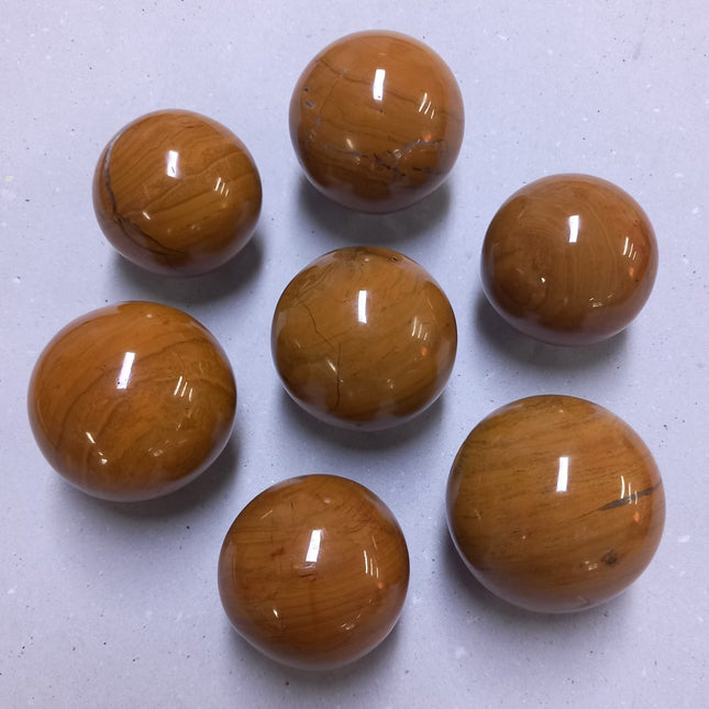 Gele jaspis geslepen bollen per kilo