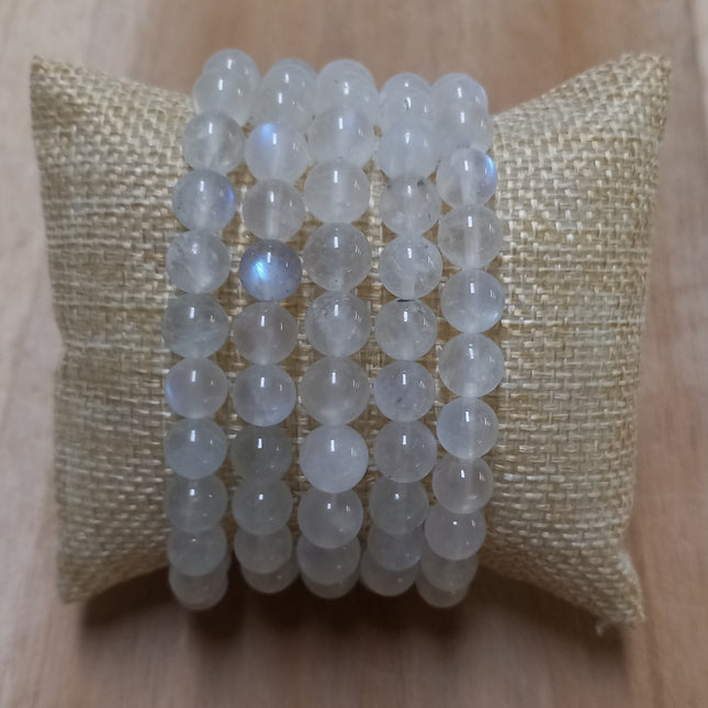 Maansteen 8 mm. kralen AA armband