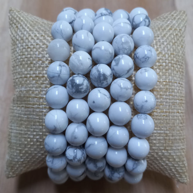 Howliet/magnesiet kralen armband 8 mm.