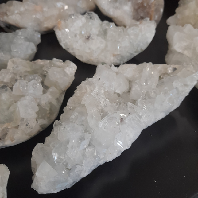 Apofylliet ruwe clusters A+ | India | Per kilo