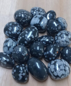 Sneeuwvlok obsidiaan trommelstenen per 250 gram